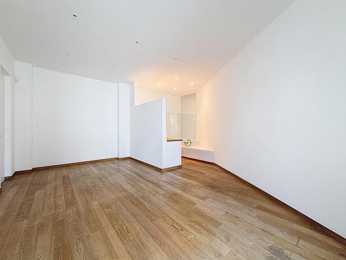 Haut de Saint-Gilles : Superbe duplex penthouse + terrasse