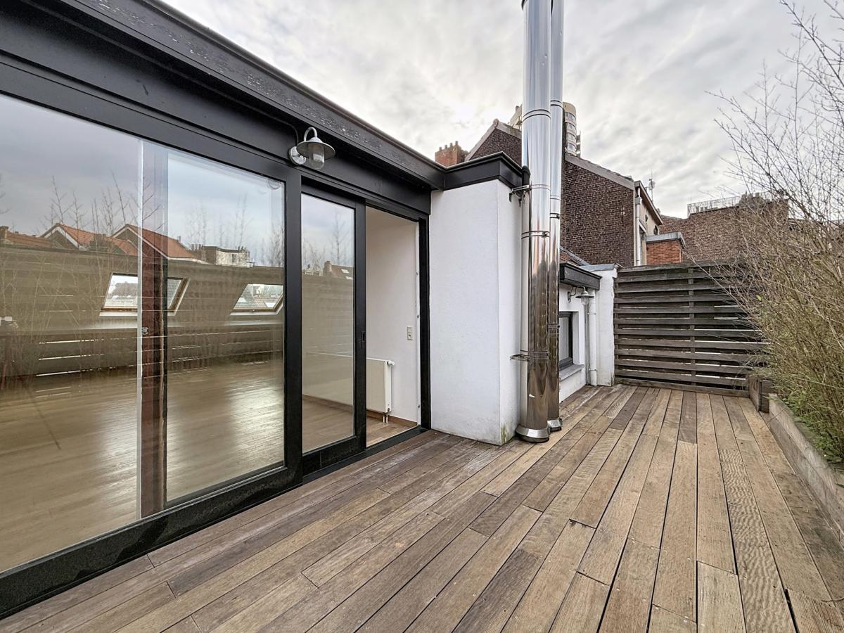Haut de Saint-Gilles : Superbe duplex penthouse + terrasse