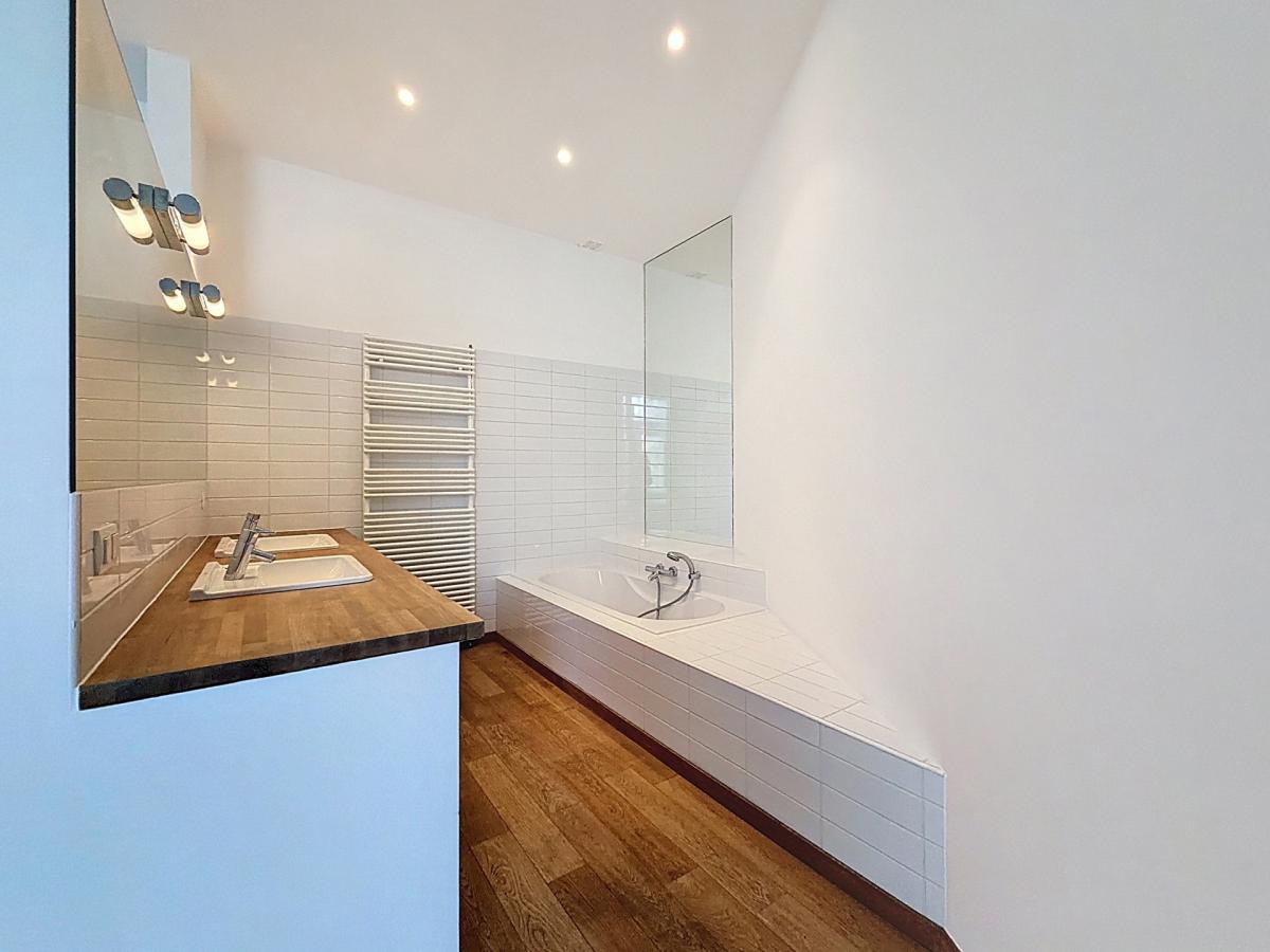 Haut de Saint-Gilles : Superbe duplex penthouse + terrasse