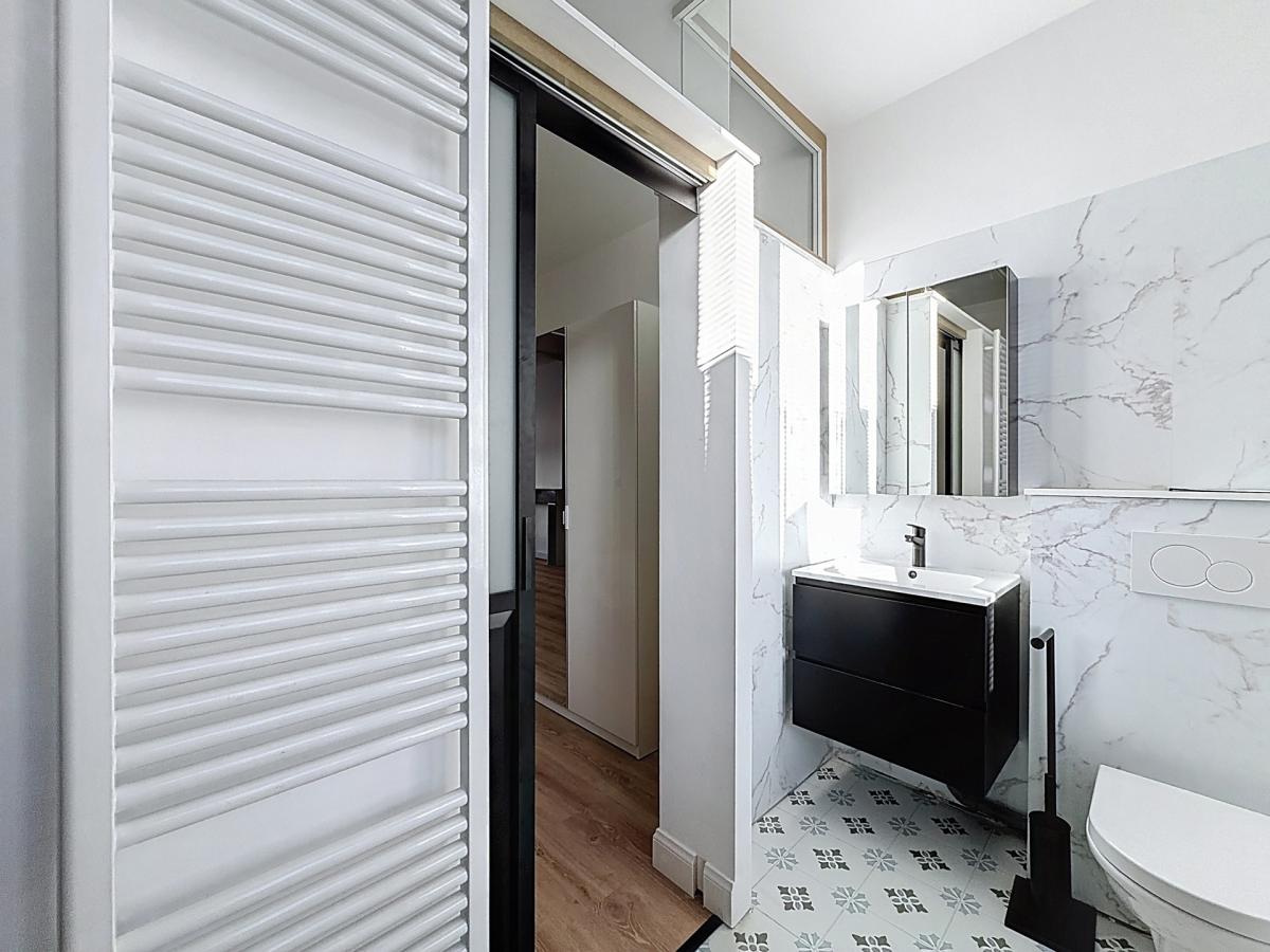 Louise/Flagey : Bel appartement meublé 1 chambre