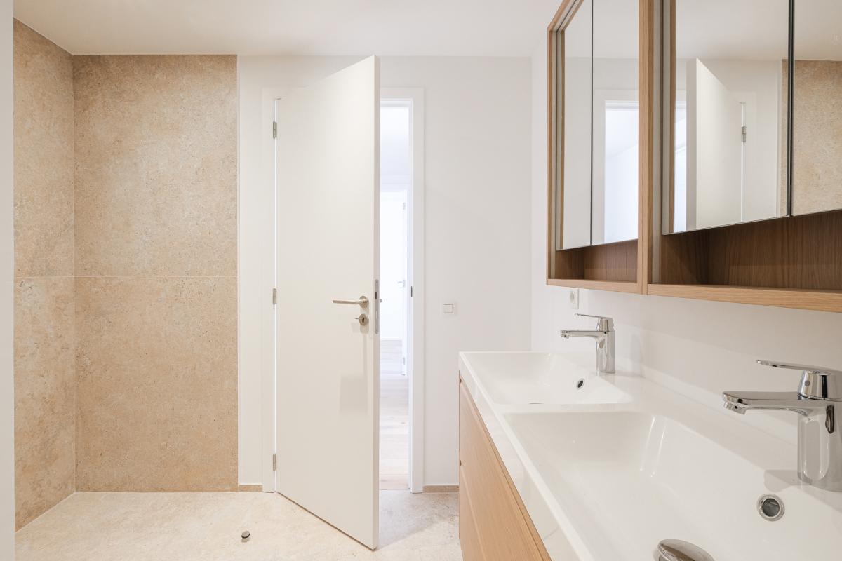 Saint Job/Lycée Français duplex 145m² 3ch + 2 terrasses