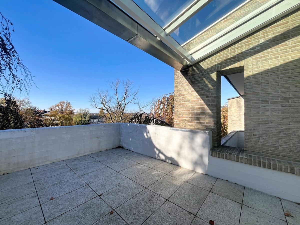 Duden : Bel appartement duplex penthouse 5 chambres