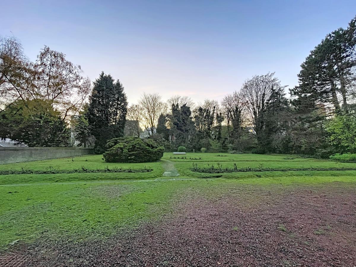 Roosevelt/ULB : Appartement 3 chambres + terrasse + parking