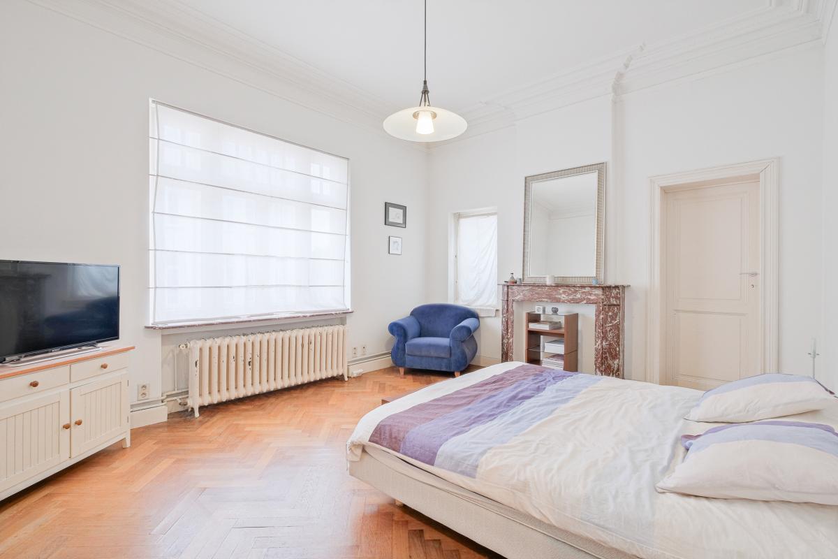 Brugmann, Vanderkindere, appartement 1 ch + bur