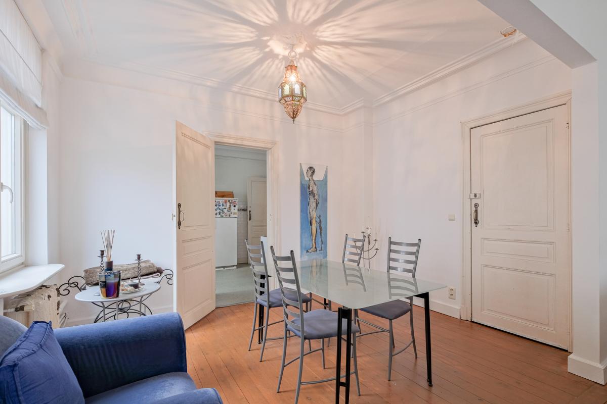 Brugmann, Vanderkindere, appartement 1 ch + bur