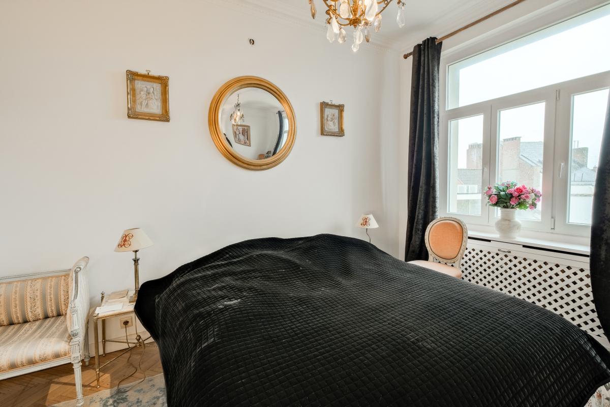 Place Brugmann, appartement 2 chambres +bureau