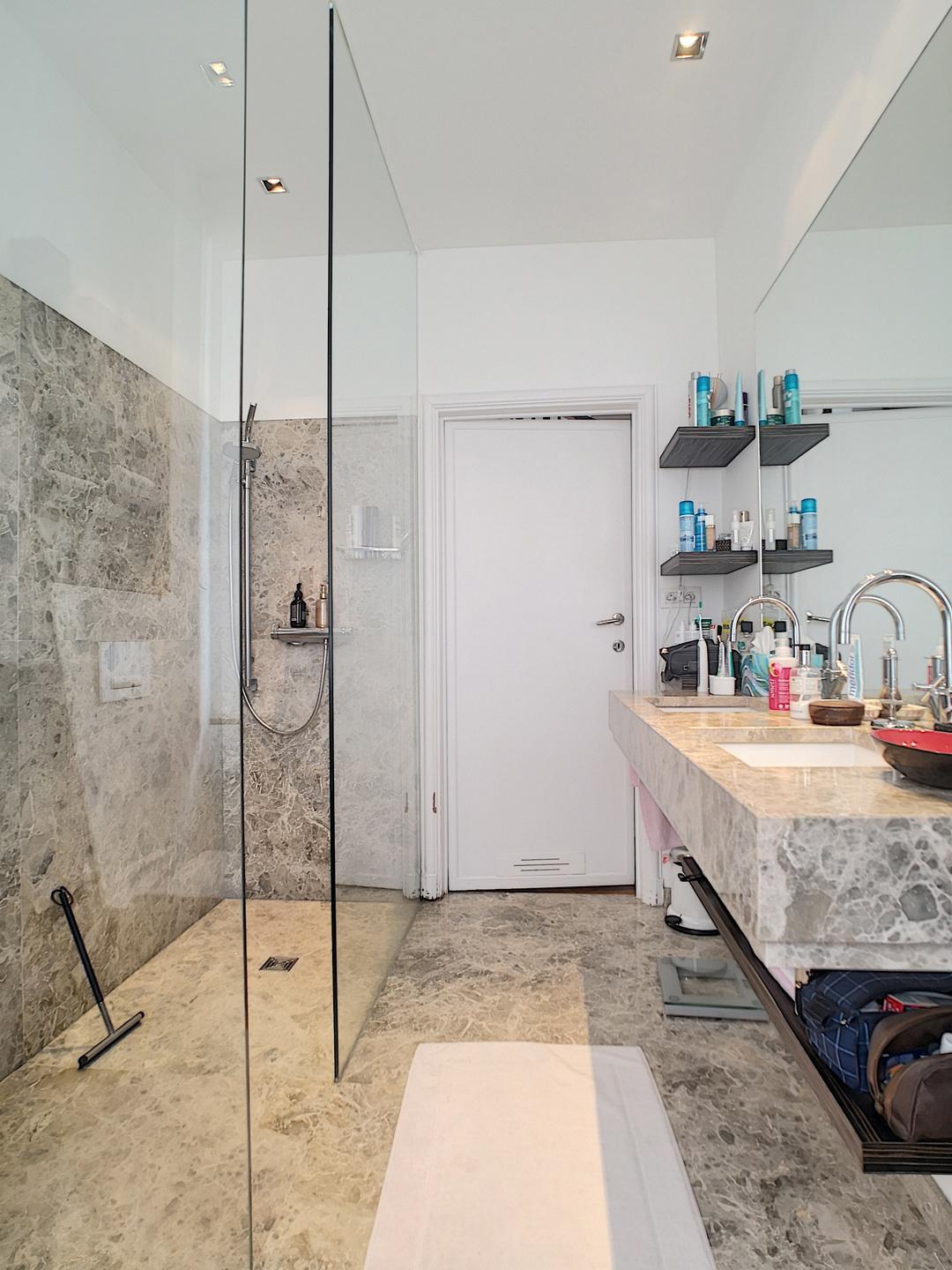 Cavell, Churchill,  maison 4 chambres+bureau avec jardin