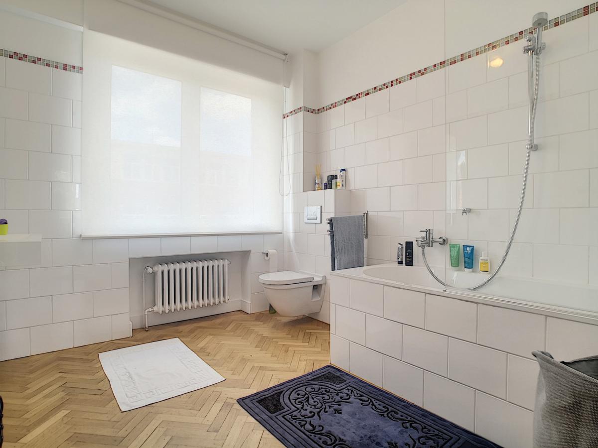 Cavell, Churchill,  maison 4 chambres+bureau avec jardin