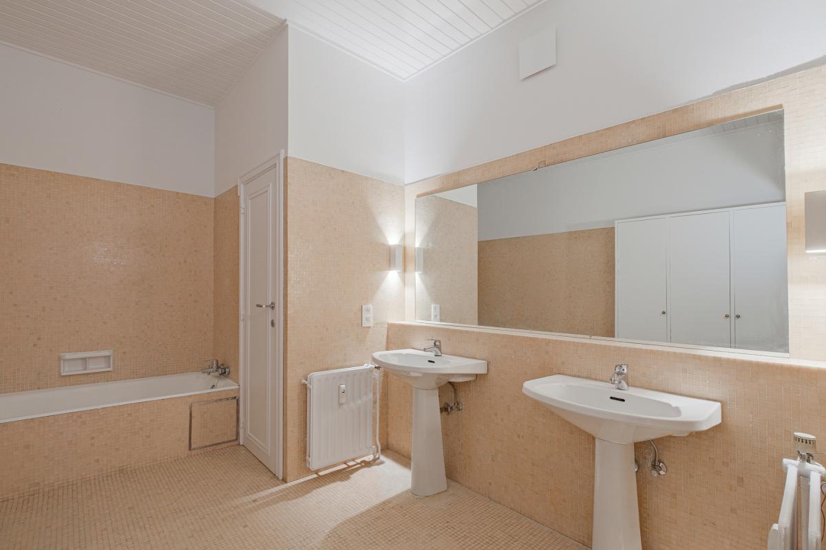 Observatoire, penthouse de 287 m²+grande terrasse  à rénover