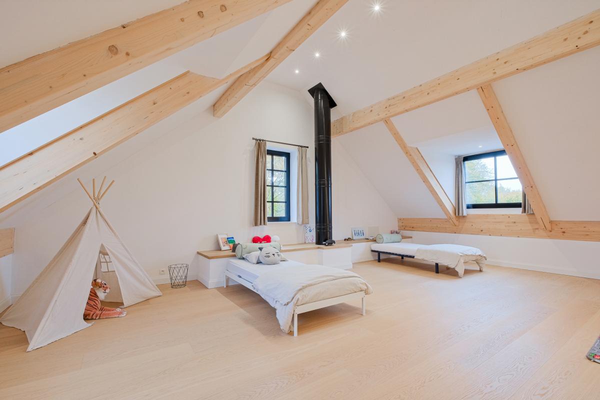 Sept Fontaines, superbe propriété contemporaine avec piscine