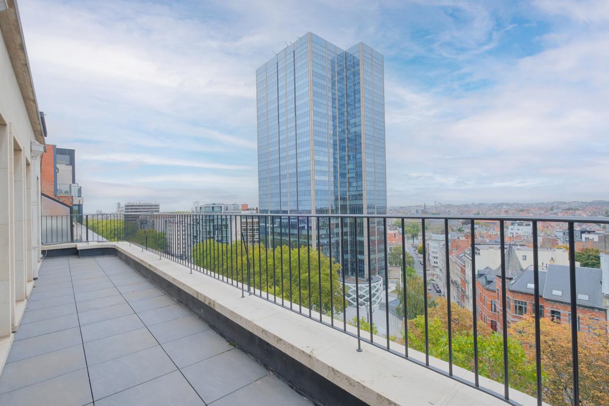 Louise, jardin du Roi, spacieux appartement de 204 m2