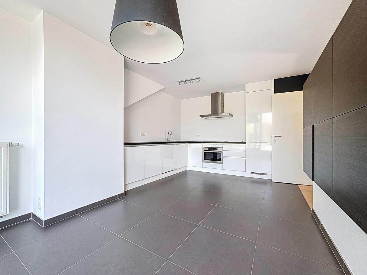 Uccle, Penthouse 2 chambres  avec grande terrasse