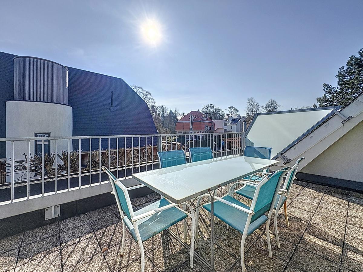 De Fré-Wolvendael, penthouse 85m² 2 ch + 3 terrasses 