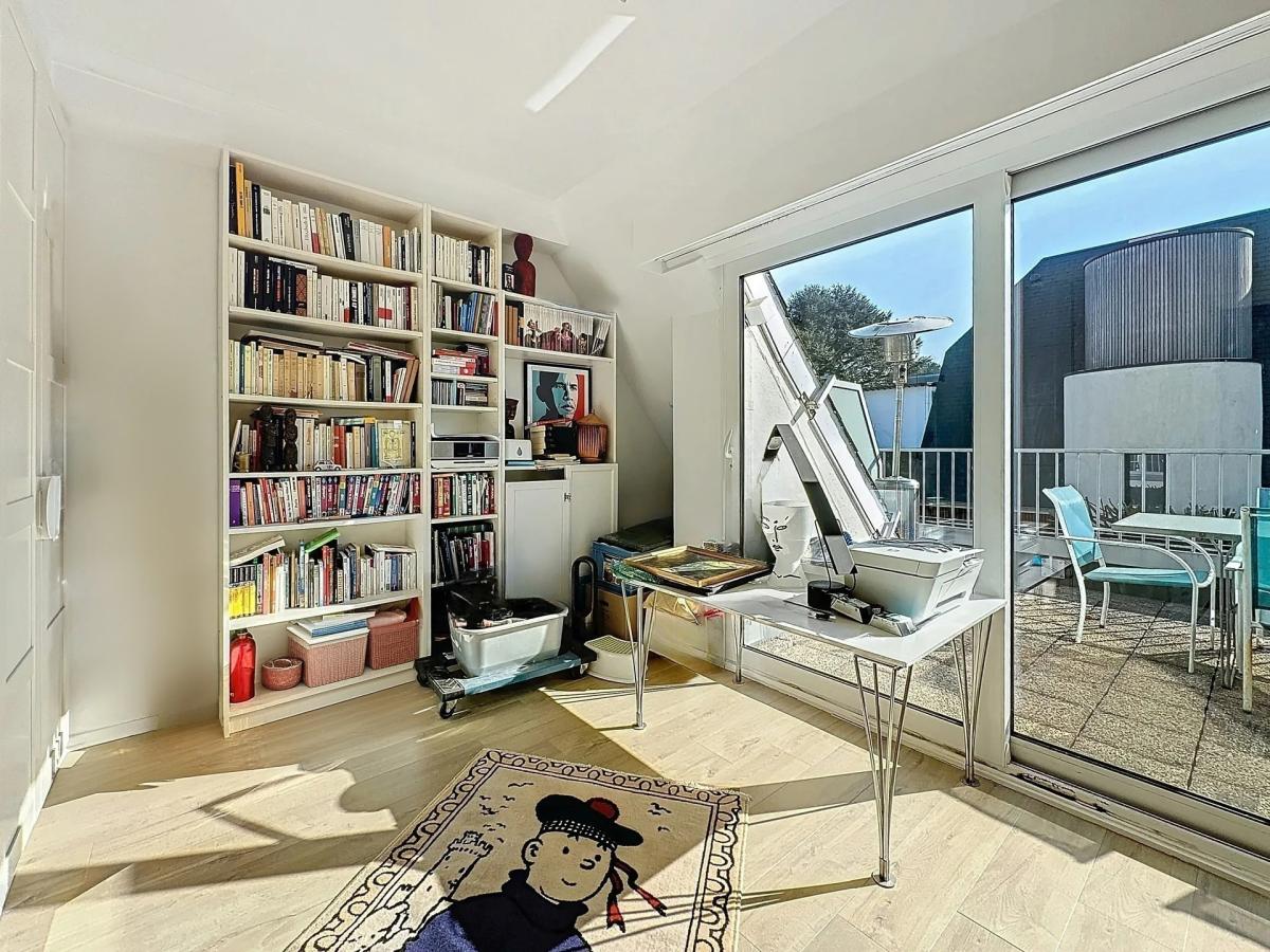 De Fré-Wolvendael, penthouse 85m² 2 ch + 3 terrasses 