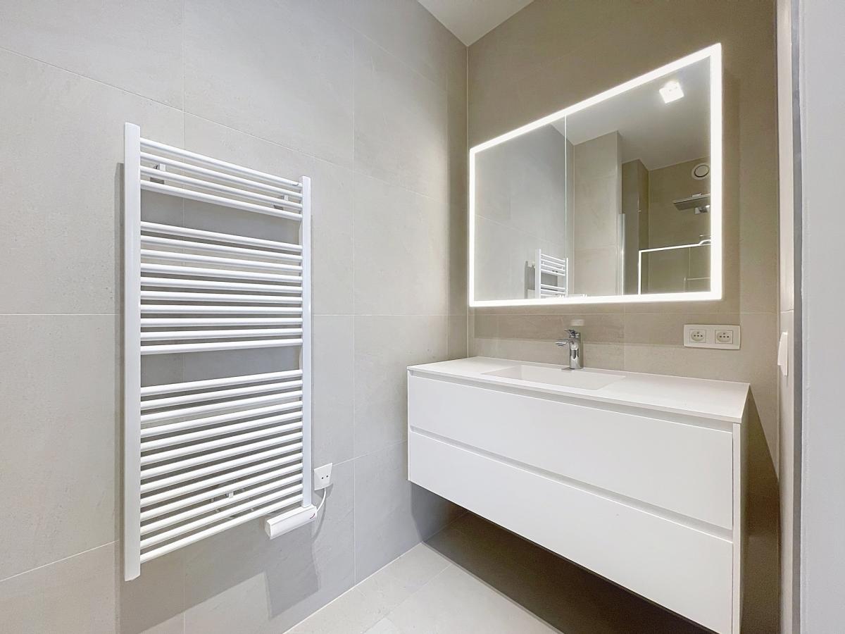 Metropolitan /Abbaye de la Cambre : Appartement neuf meublé