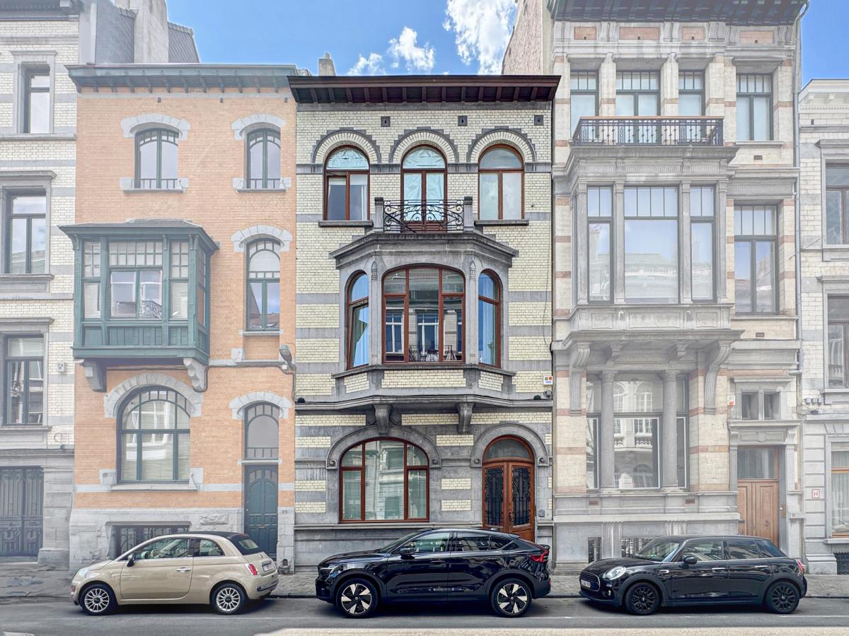 Place Brugmann: Magnifique maison 455m² 4 chambres + jardin 