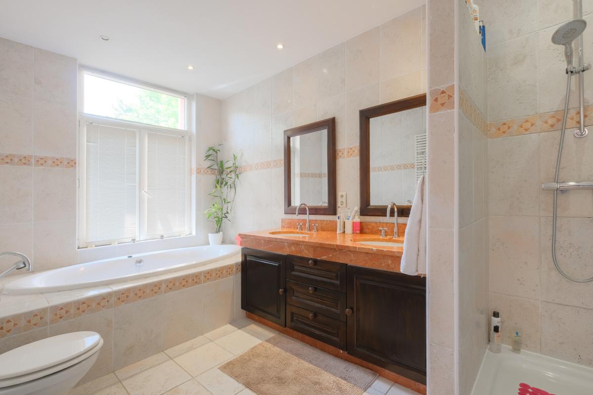 Place Brugmann: Magnifique maison 455m² 4 chambres + jardin 