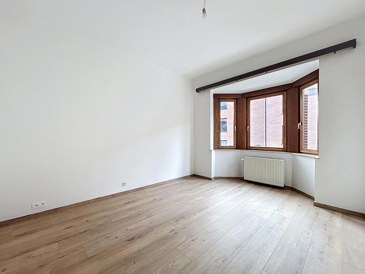 STALLE : Belle maison 3 chambres + jardin !