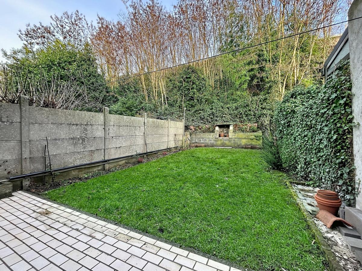 STALLE : Belle maison 3 chambres + jardin !