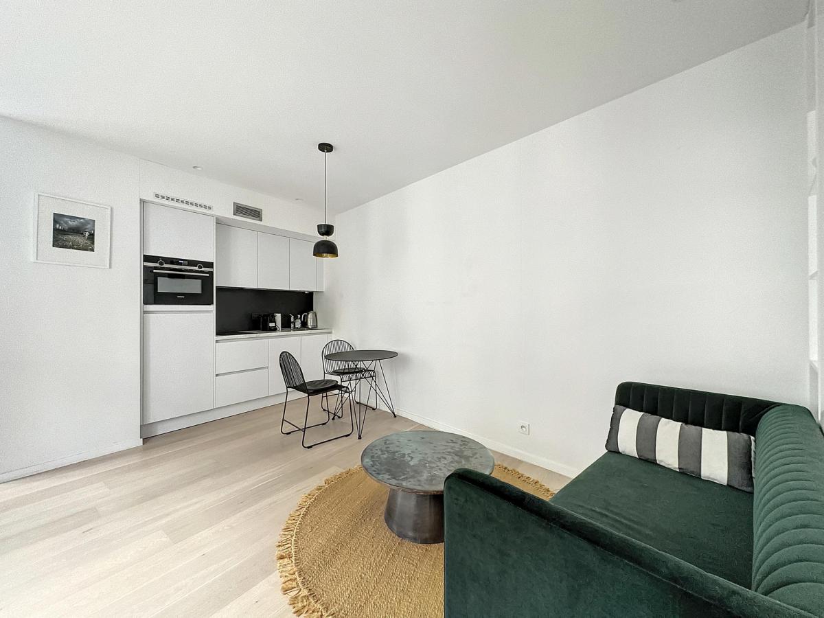 Bailli/Châtelain : Superbe flat meublé remis à neuf