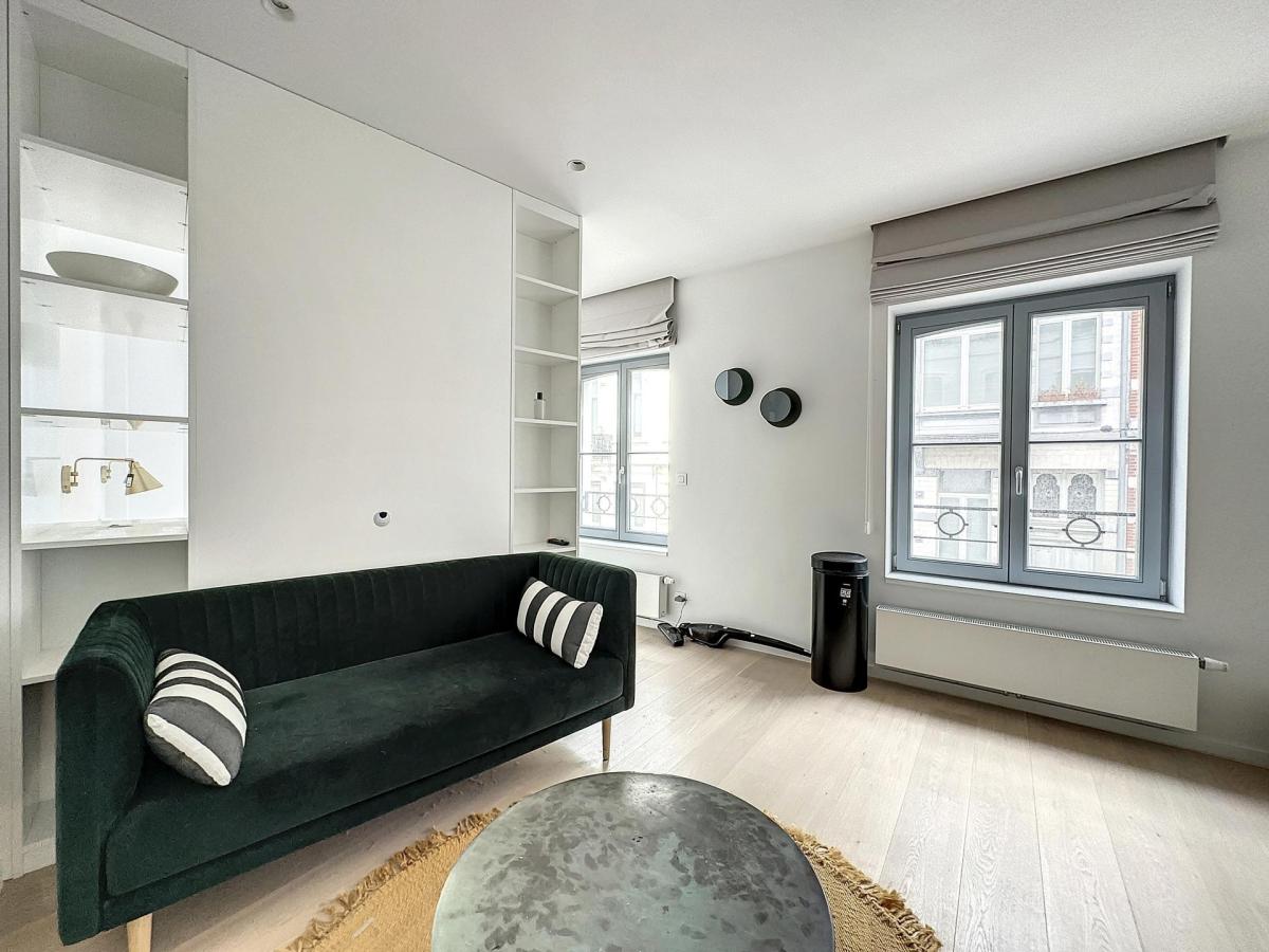 Bailli/Châtelain : Superbe flat meublé remis à neuf