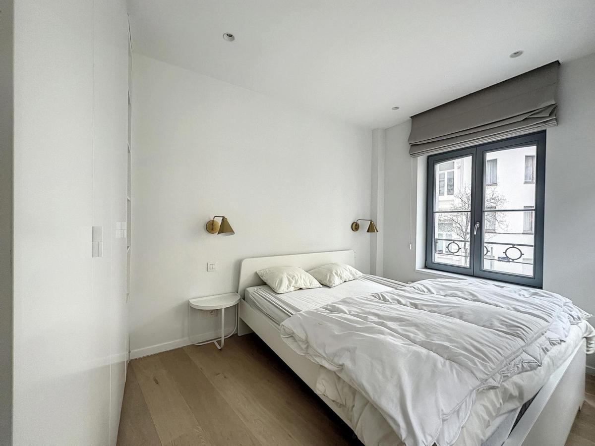 Bailli/Châtelain : Superbe flat meublé remis à neuf