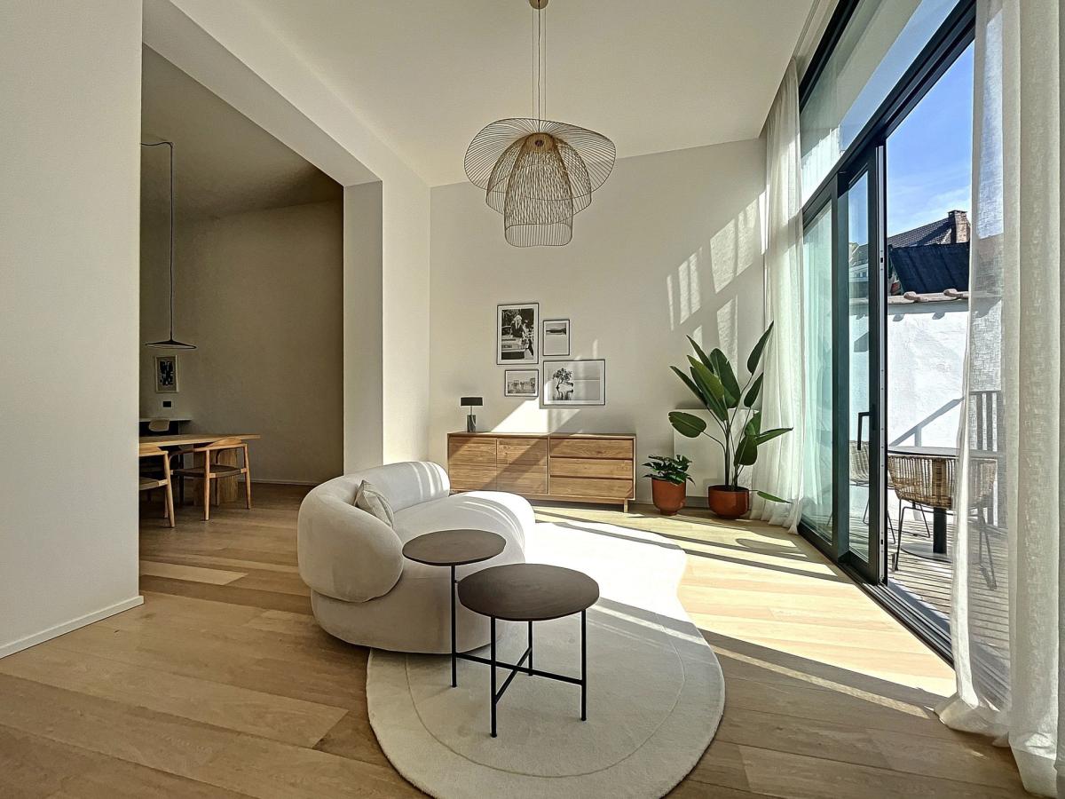 BXL Centre : Superbe appartement meublé + terrasse