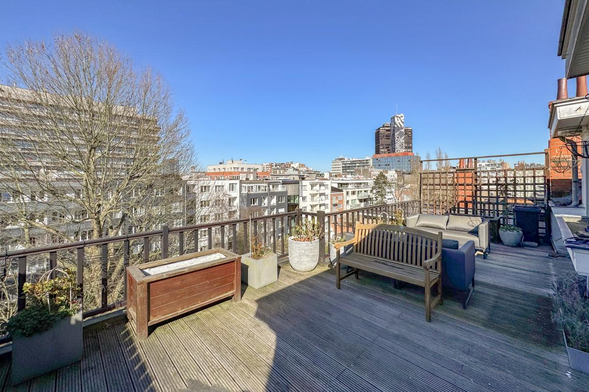 Legrand : Magnifique appartement 2 ch + grande terrasse