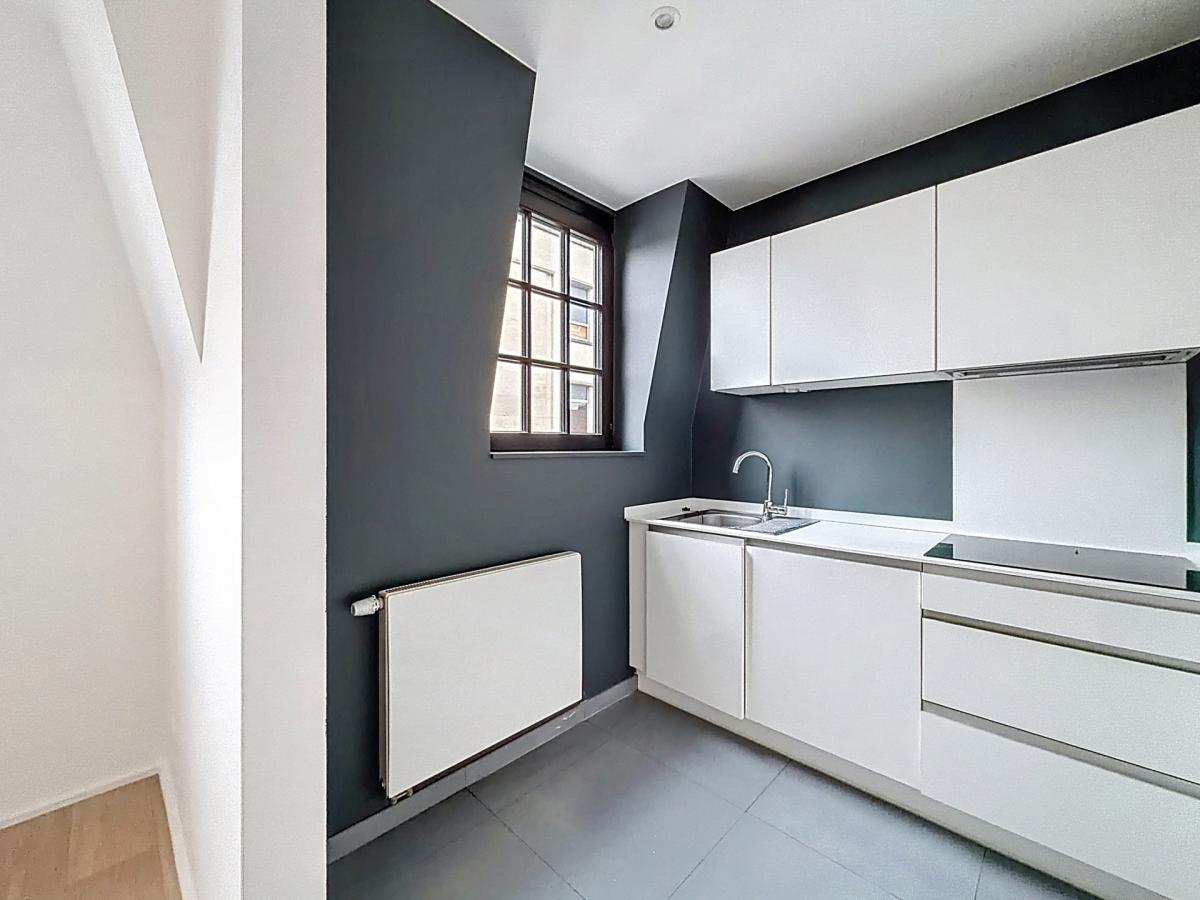 Sablon : Bel appartement 1 chambre remis à neuf