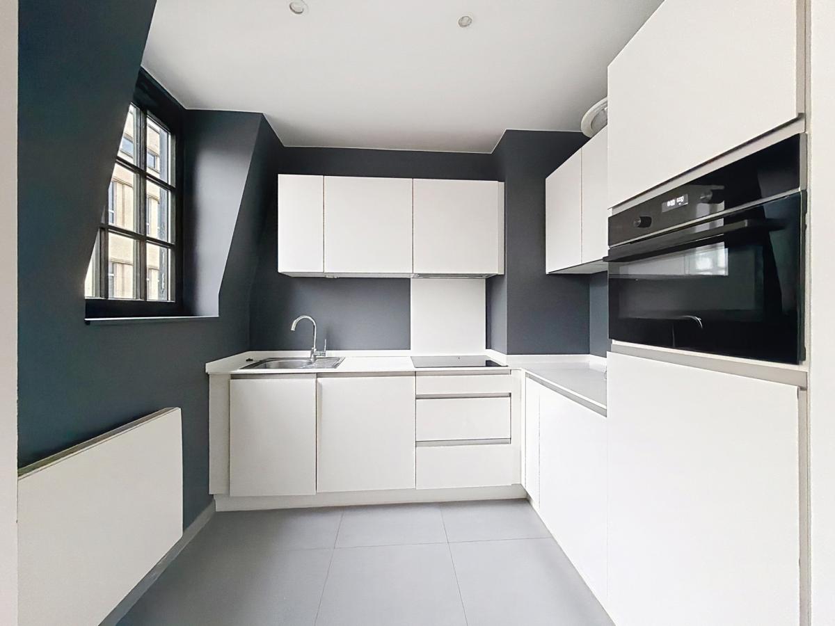 Sablon : Bel appartement 1 chambre remis à neuf