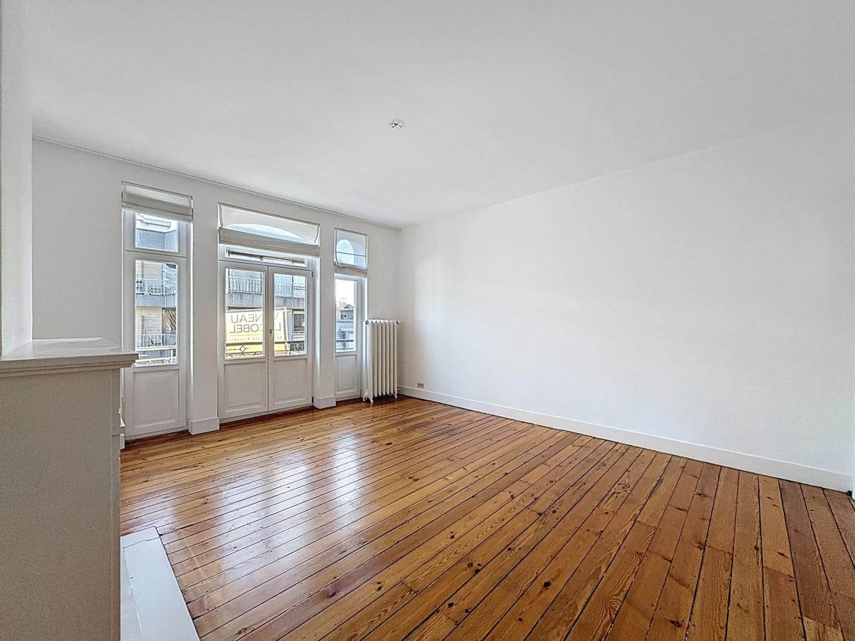 Place Brugmann : Somptueuse maison de Maître rénovée en 2022