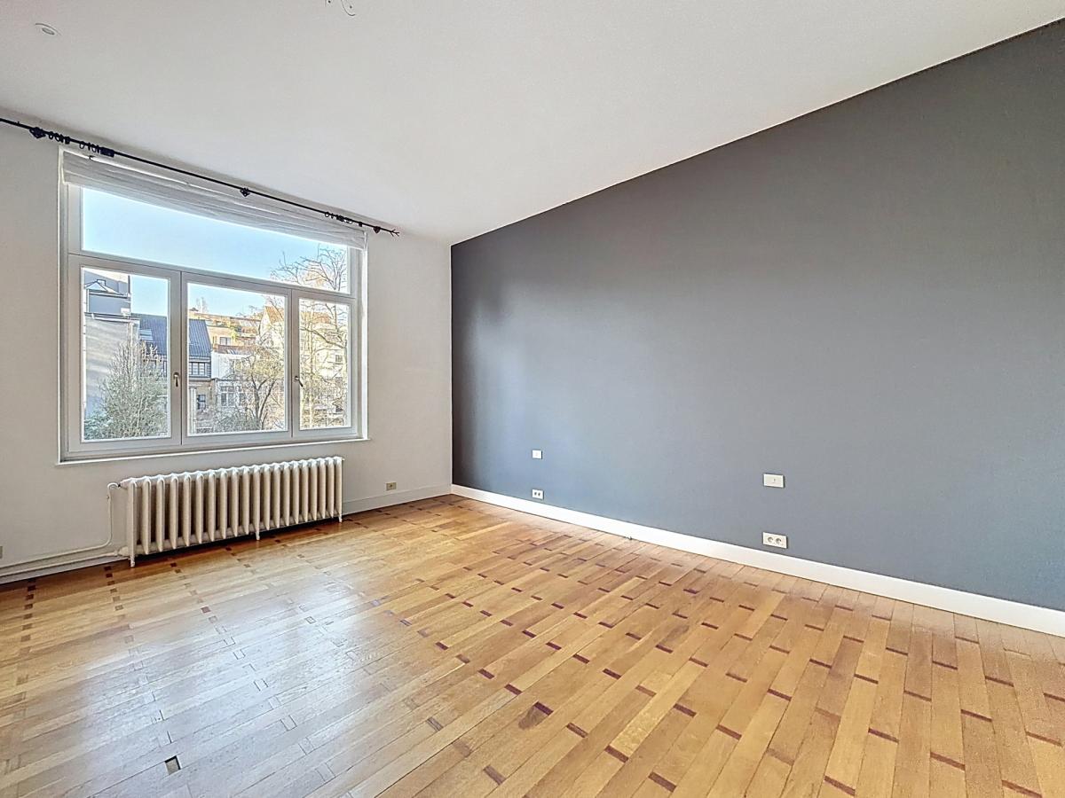 Place Brugmann : Somptueuse maison de Maître rénovée en 2022