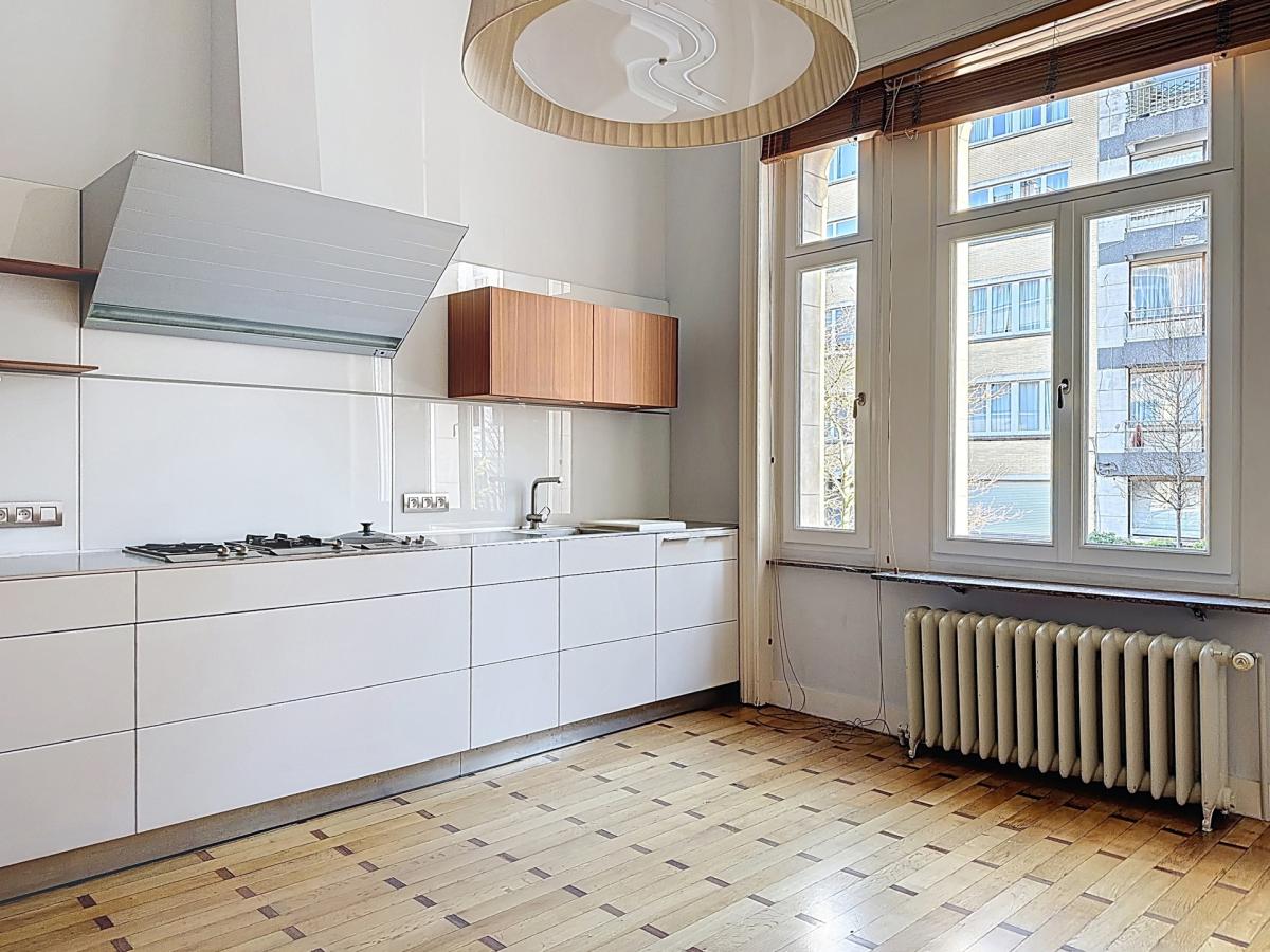 Place Brugmann : Somptueuse maison de Maître rénovée en 2022