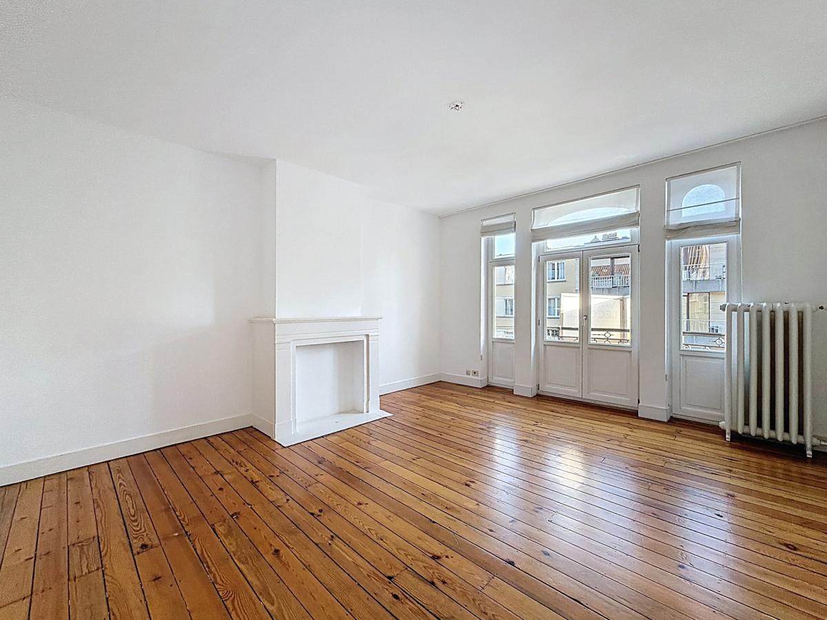 Place Brugmann : Somptueuse maison de Maître rénovée en 2022