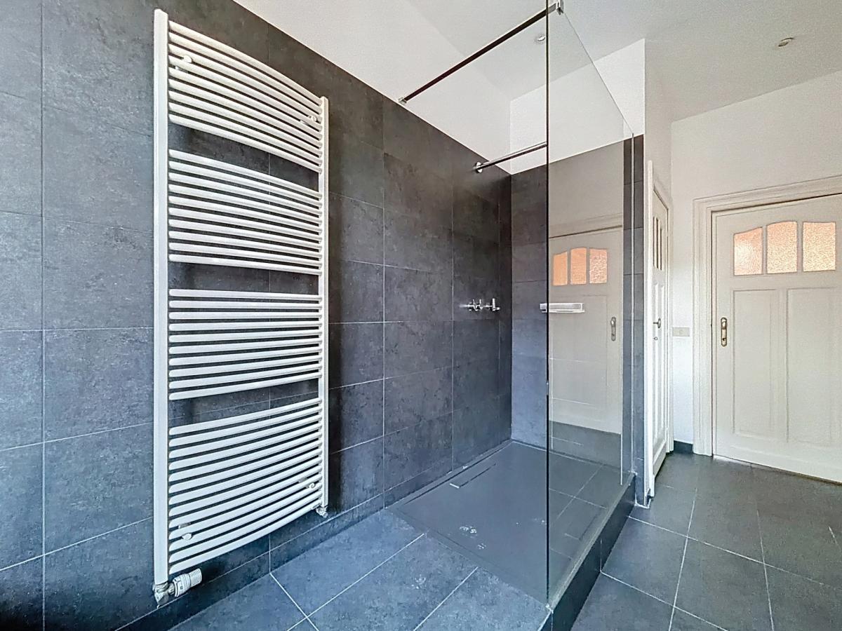 Place Brugmann : Somptueuse maison de Maître rénovée en 2022