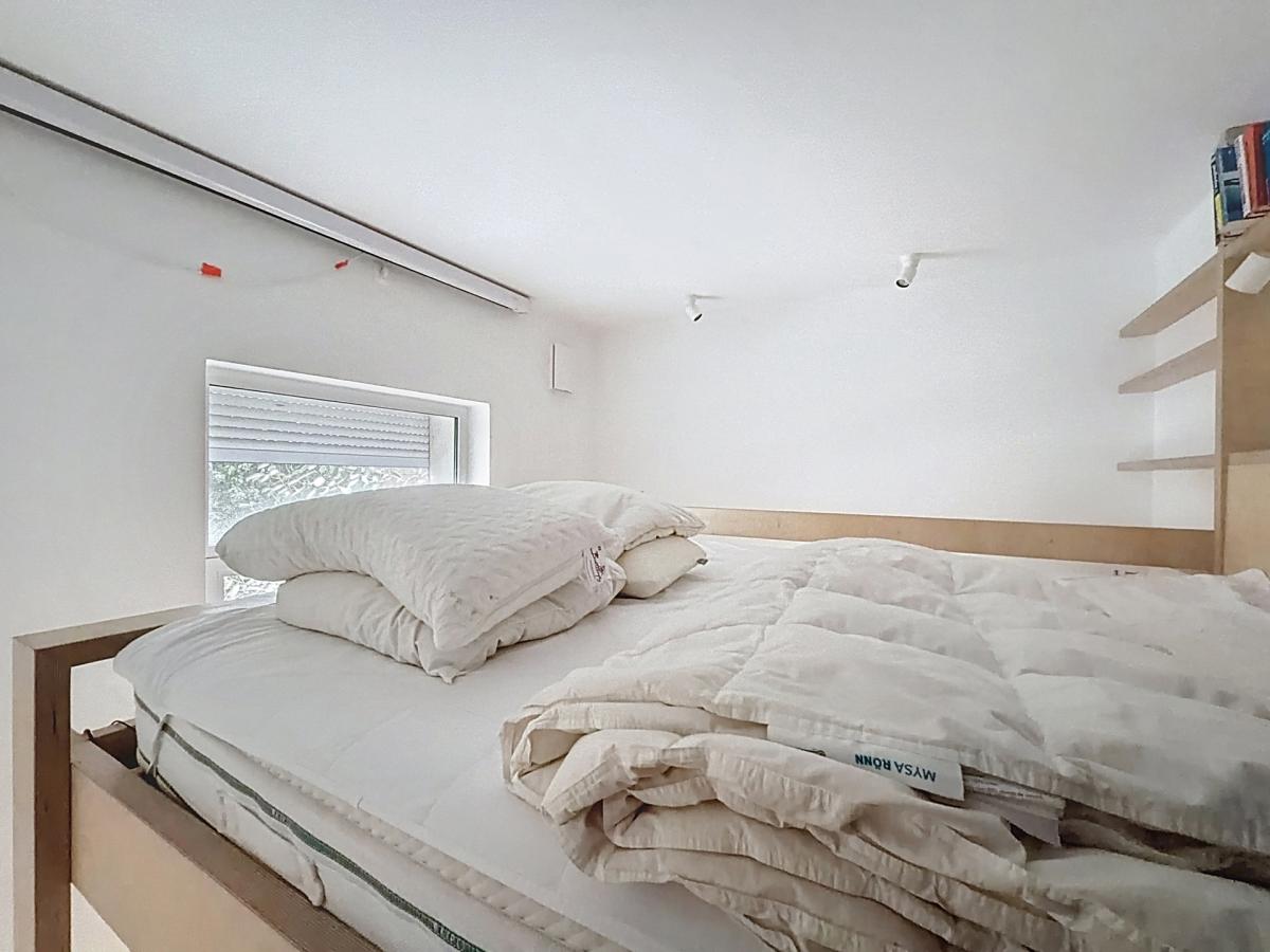 Haut de Saint-Gilles : Rez-de-chaussée avec jardin meublé