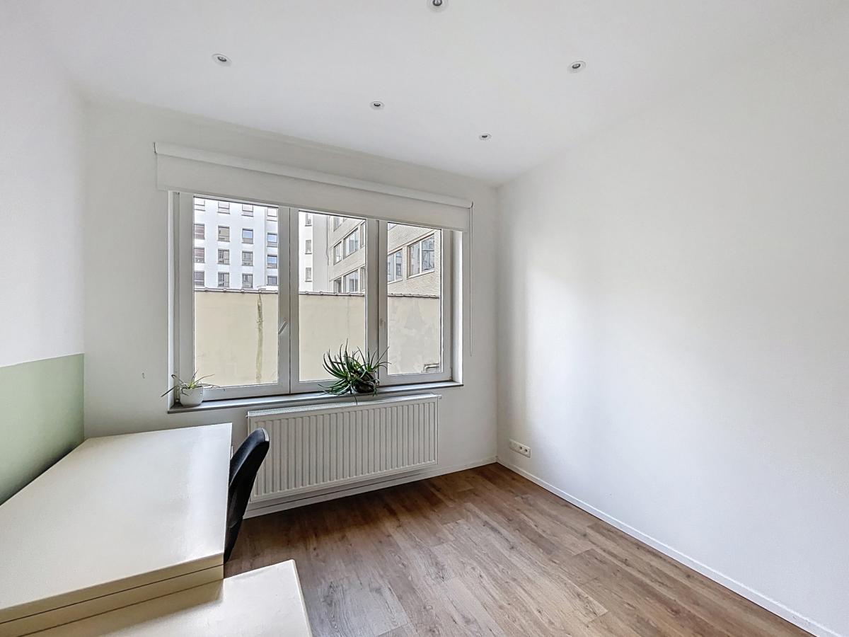 Quartier européen : Bel appartement 2 chambres