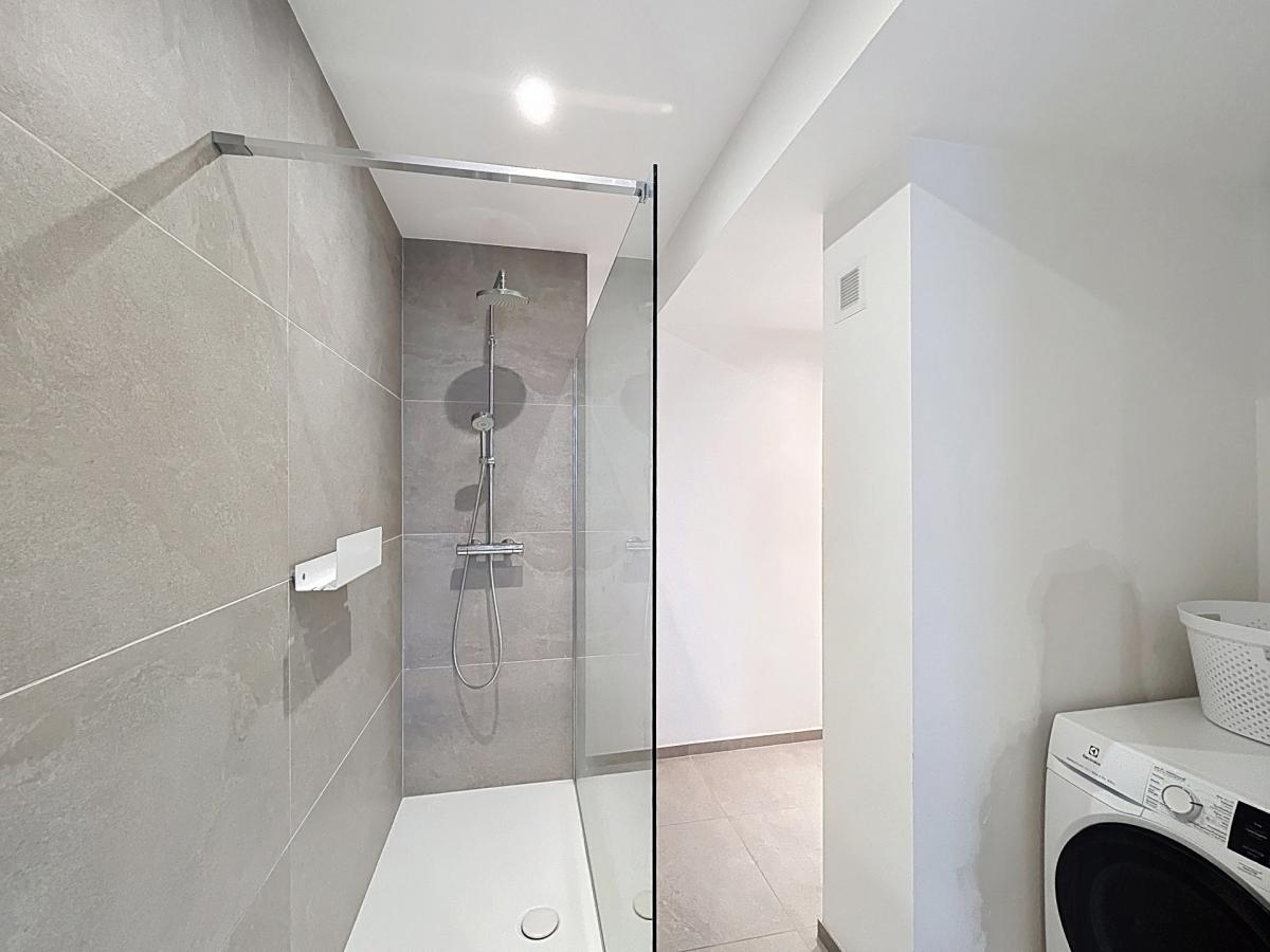 Quartier européen : Bel appartement 2 chambres