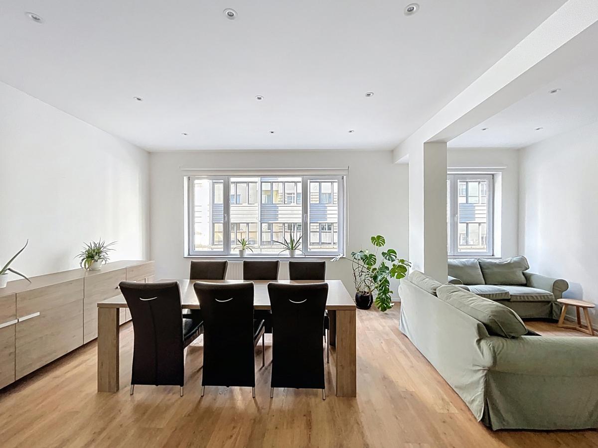 Quartier européen : Bel appartement 2 chambres