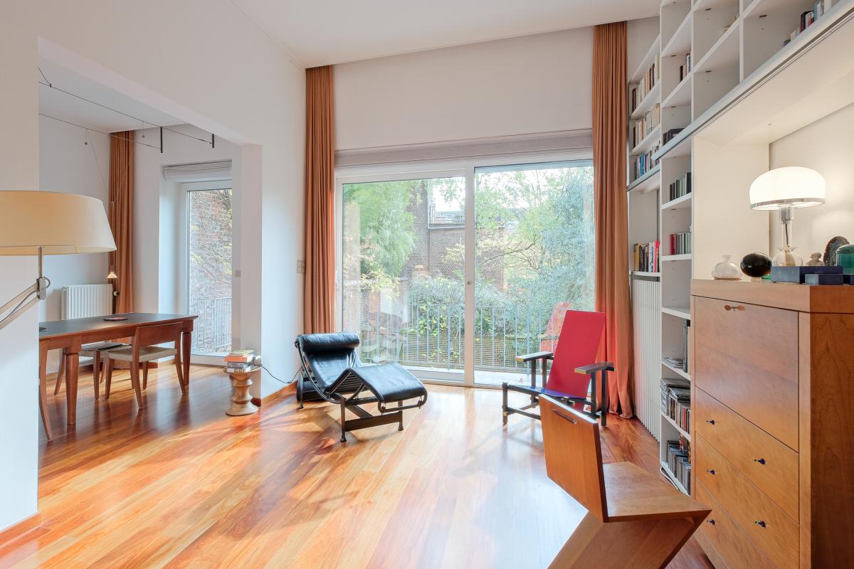 SOUS OFFRE !! Proximité du Châtelain : RDC 3 ch+ extérieurs + parking