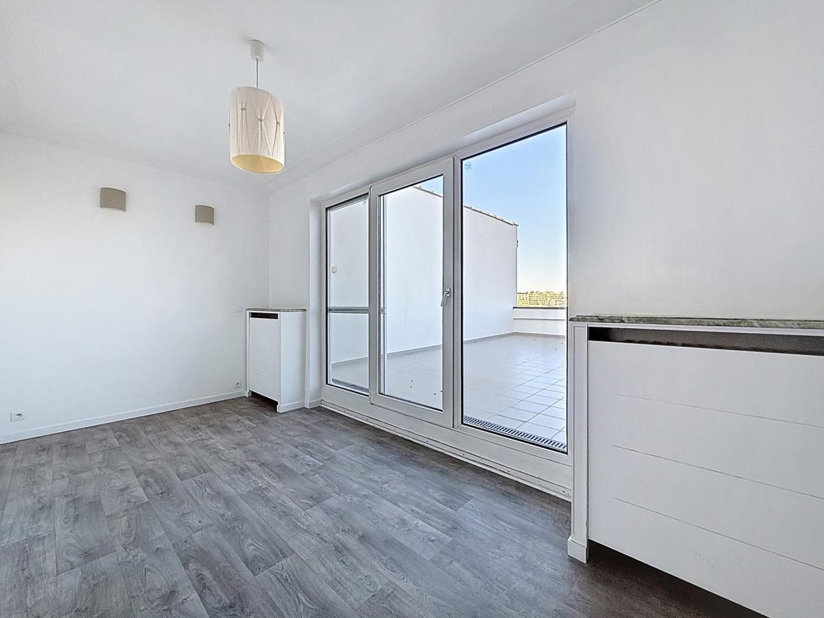 Général Jacques: Superbe penthouse 3ch + terrasses + parking