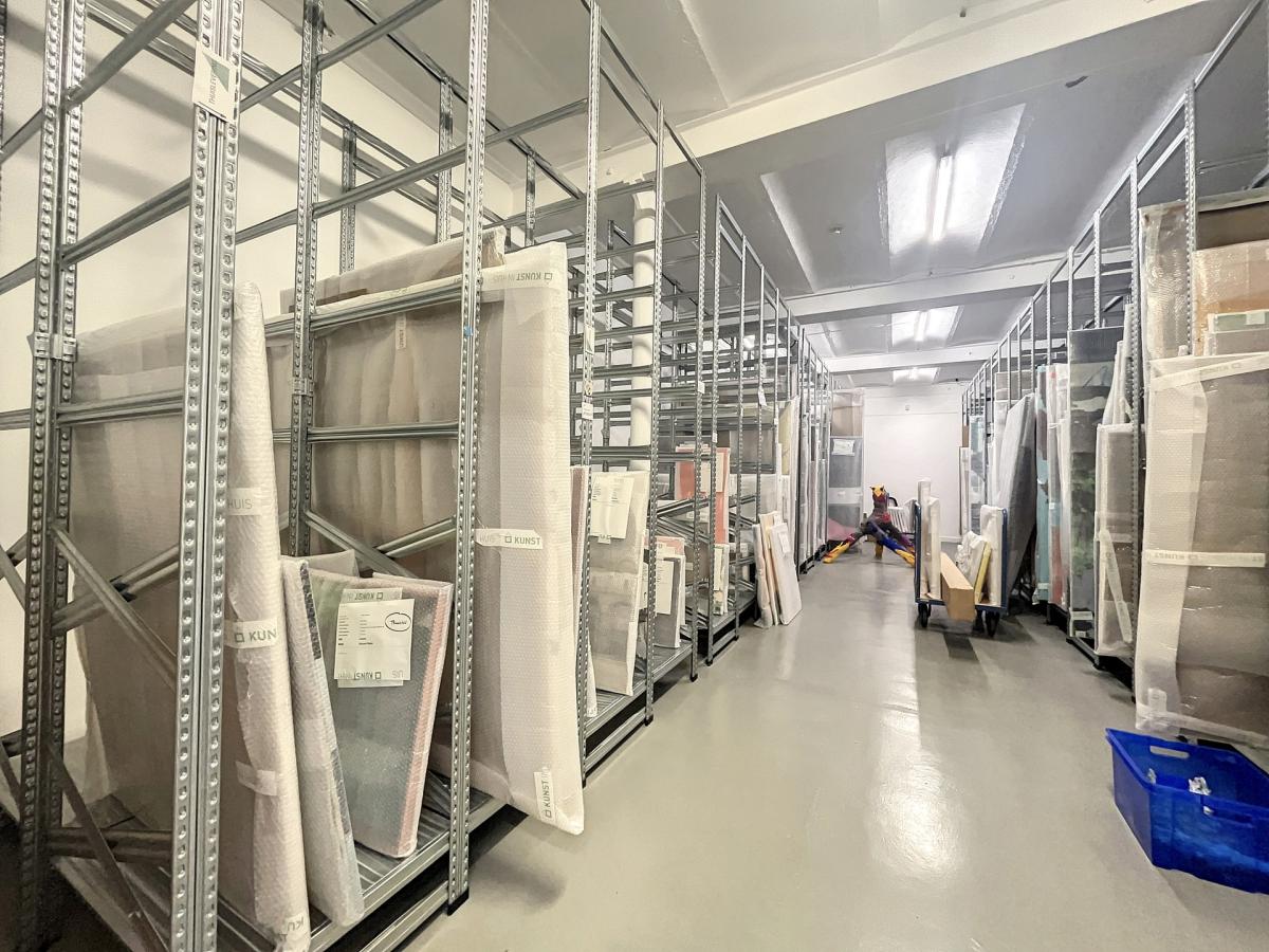 Saint Catherine - Magnifique rez commercial de  ± 170 m²