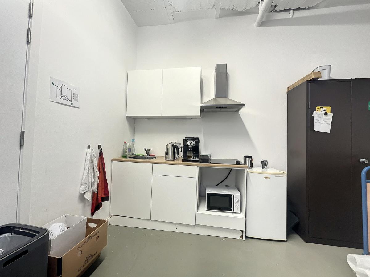 Saint Catherine - Magnifique rez commercial de  ± 170 m²