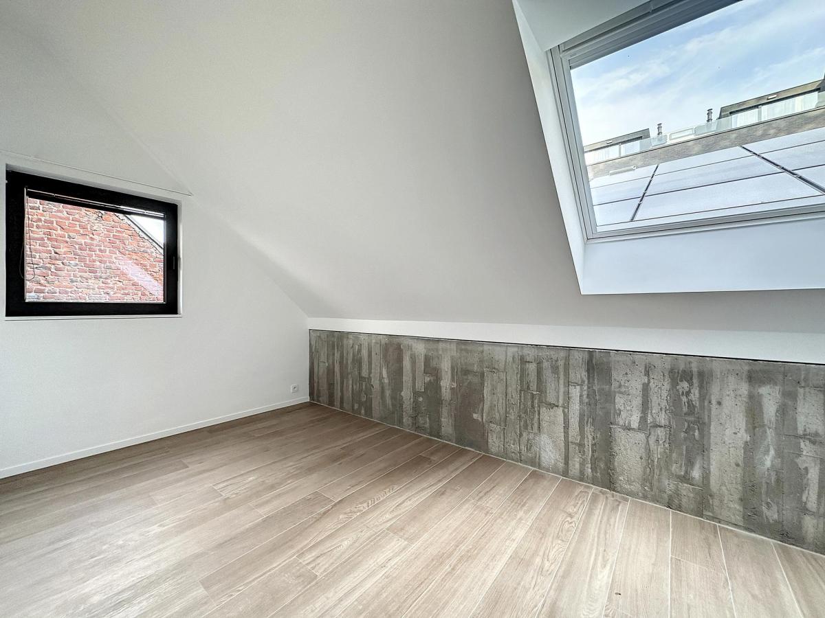 Vleurgat : Jolie maison arrière neuve avec jardin