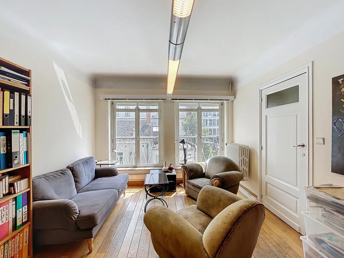 Quartier Royal : Bel espace de bureau