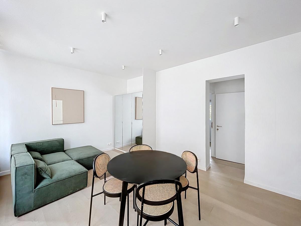 St. Catherine : Bel appartement meublé 1 chambre