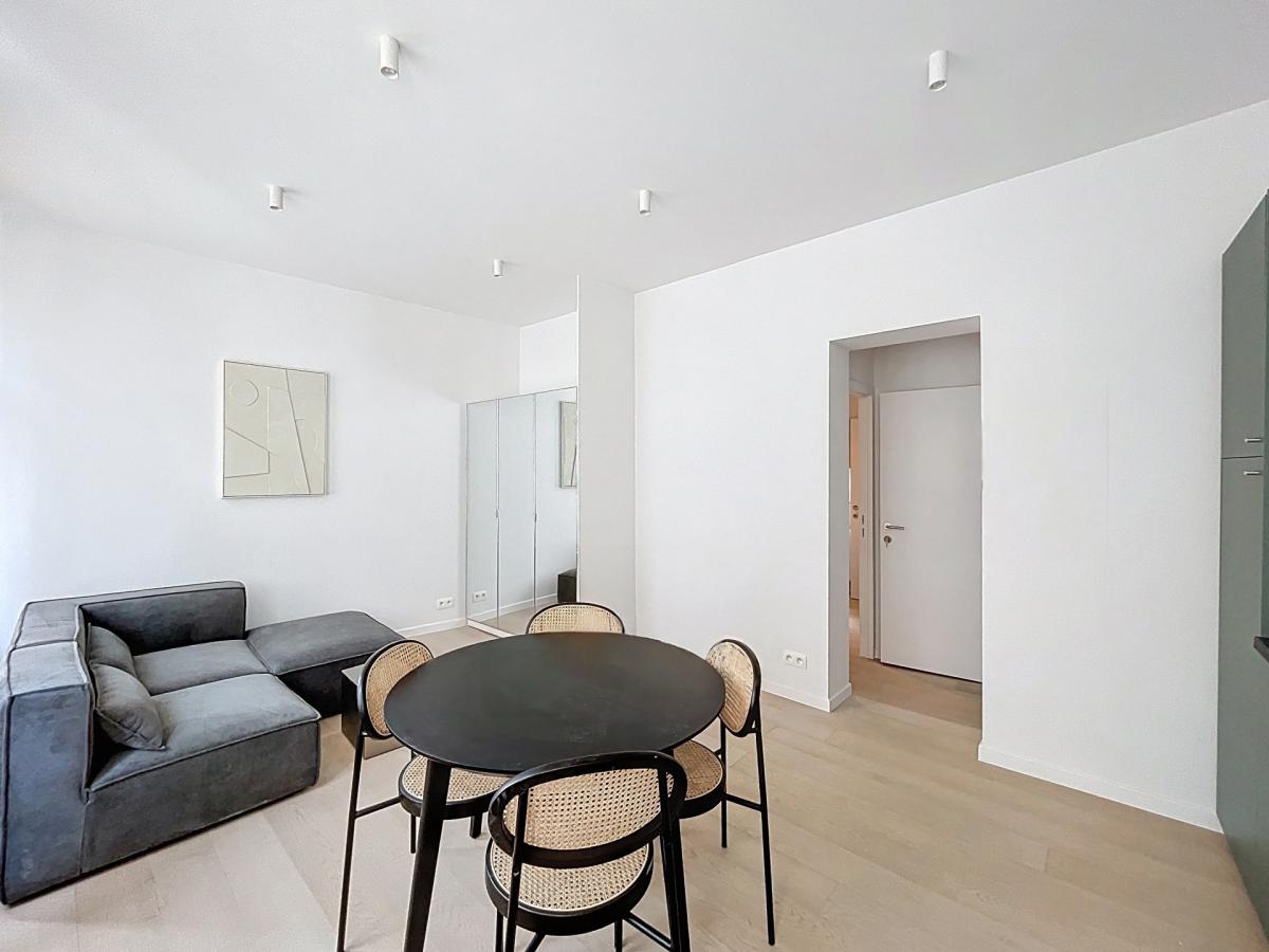 St. Catherine : Bel appartement meublé 1 chambre