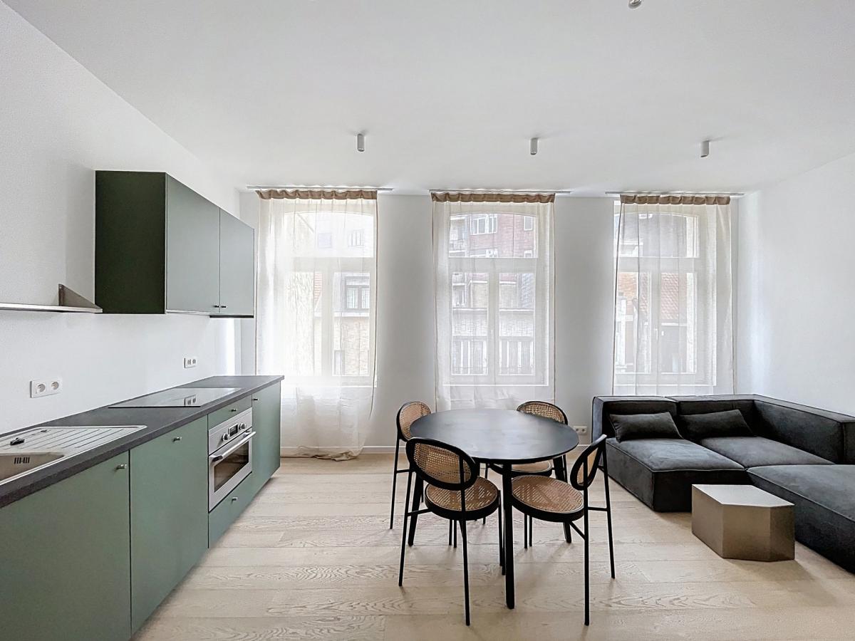 St. Catherine : Bel appartement meublé 1 chambre