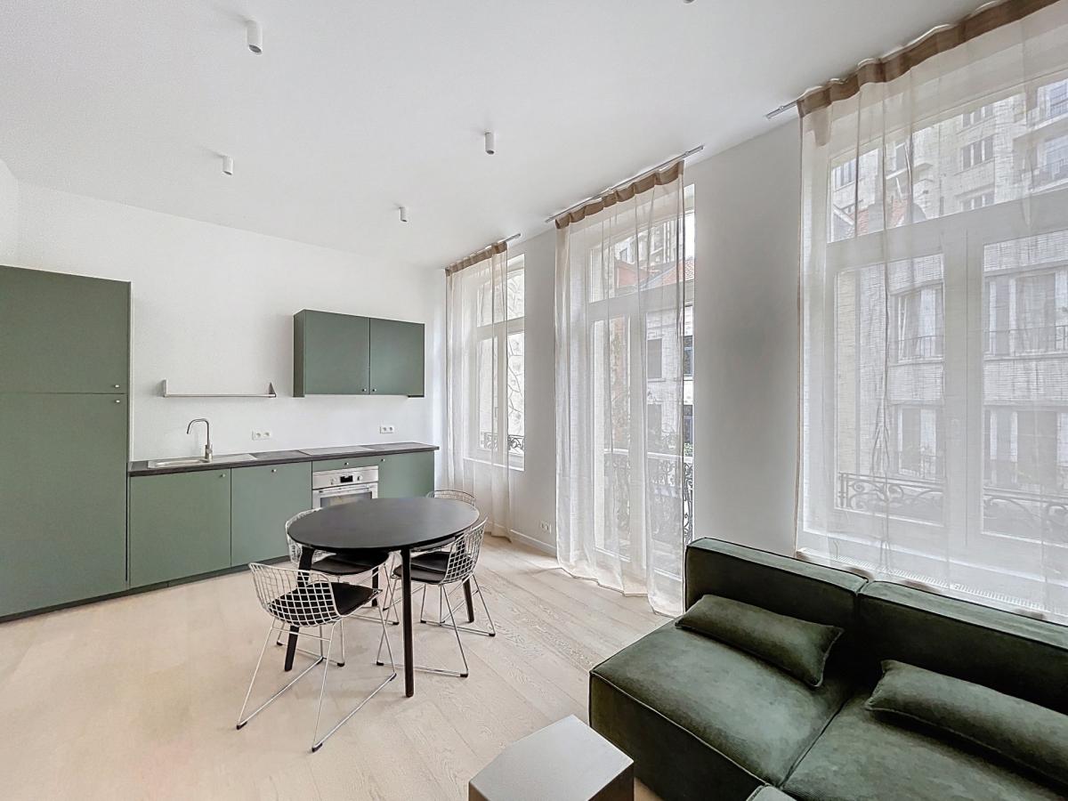 St. Catherine : Bel appartement meublé 1 chambre