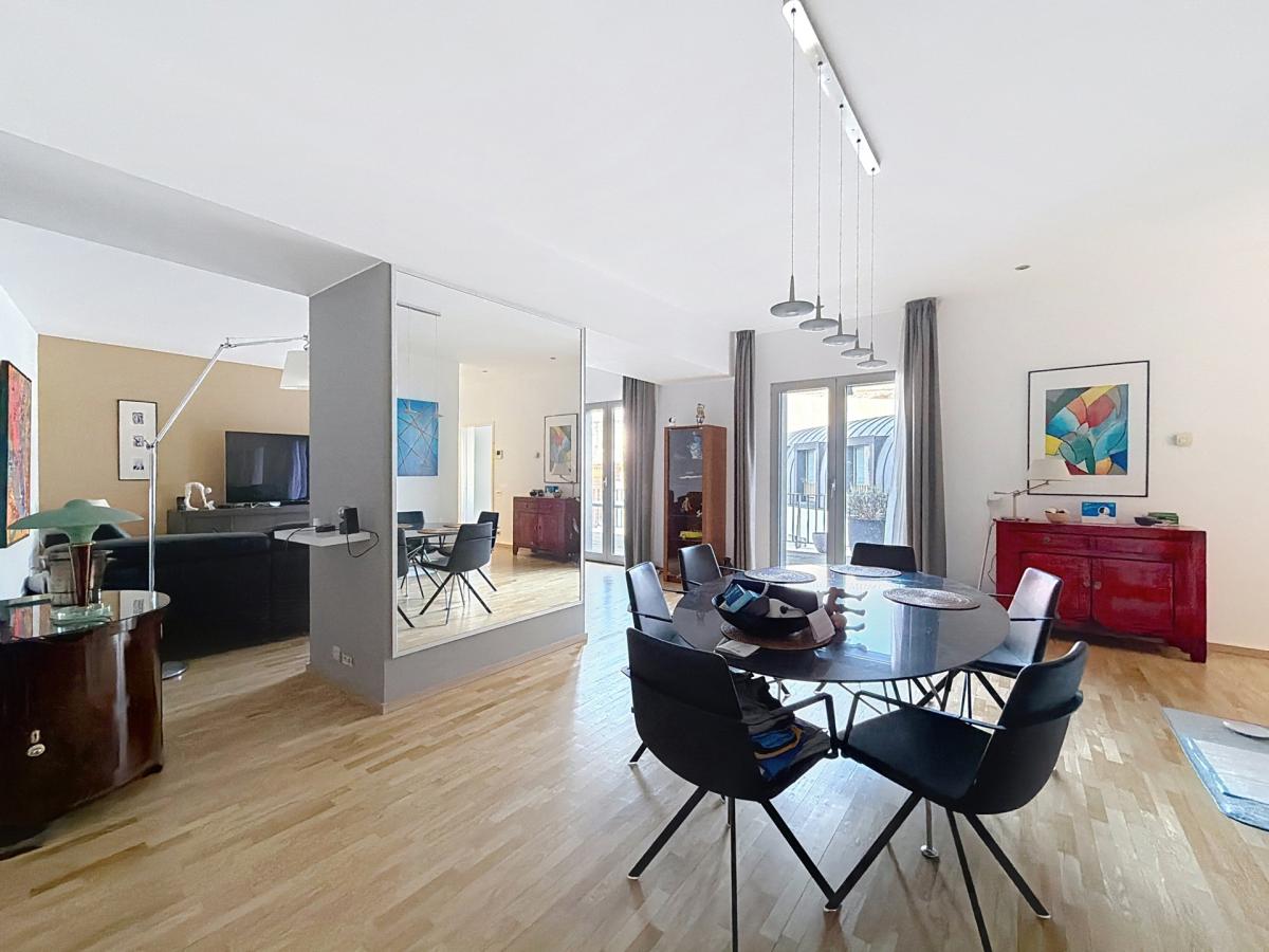 Sablon : Superbe appartement avec une grande terrasse